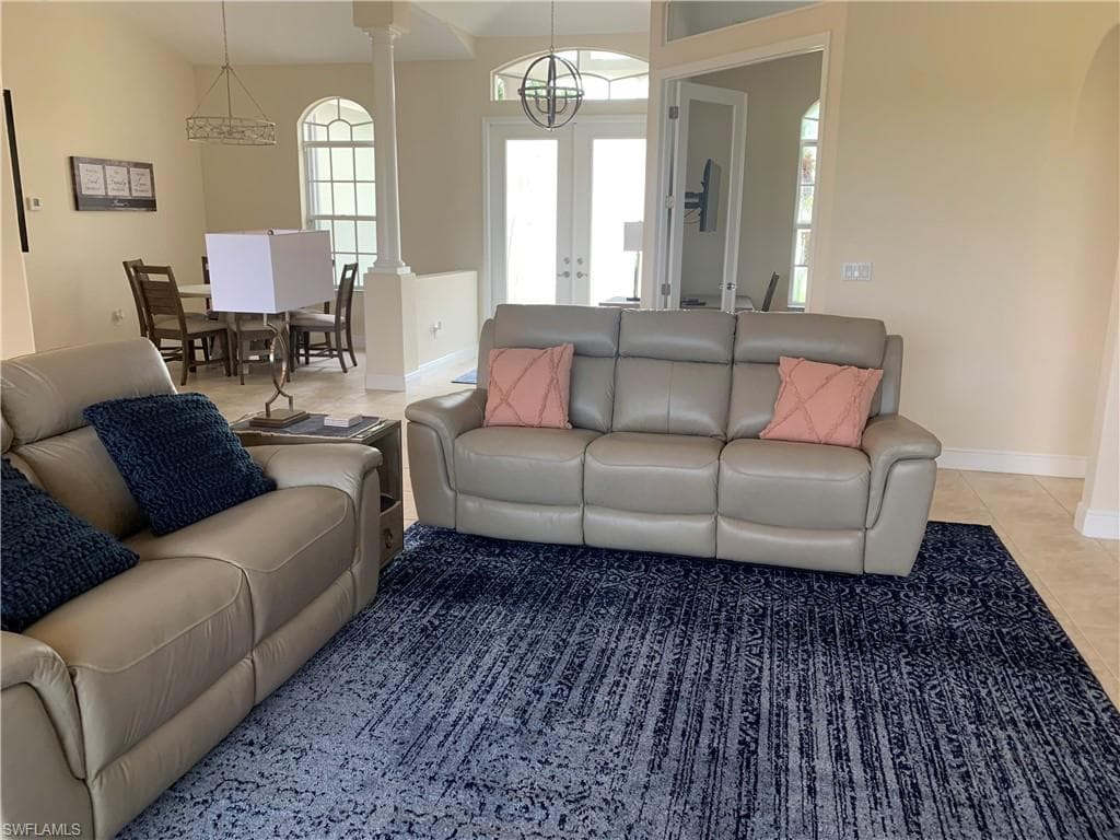 1511 NW 27th PL, CAPE CORAL FL 33993-11