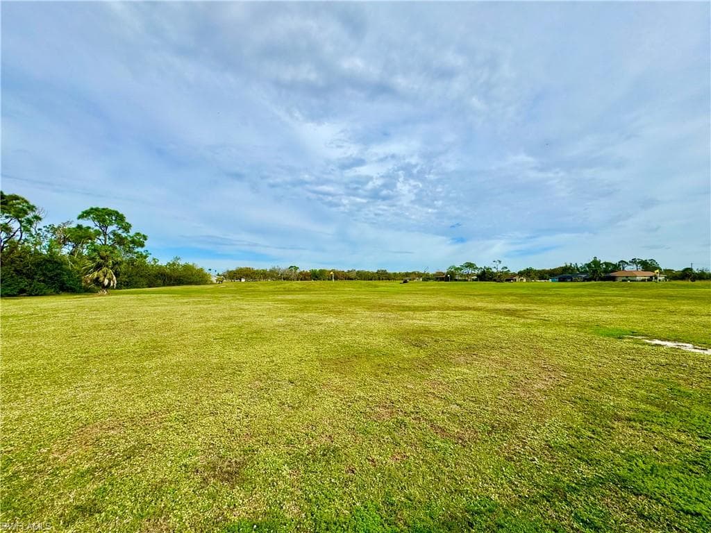 1511 NW 27th PL, CAPE CORAL FL 33993-37