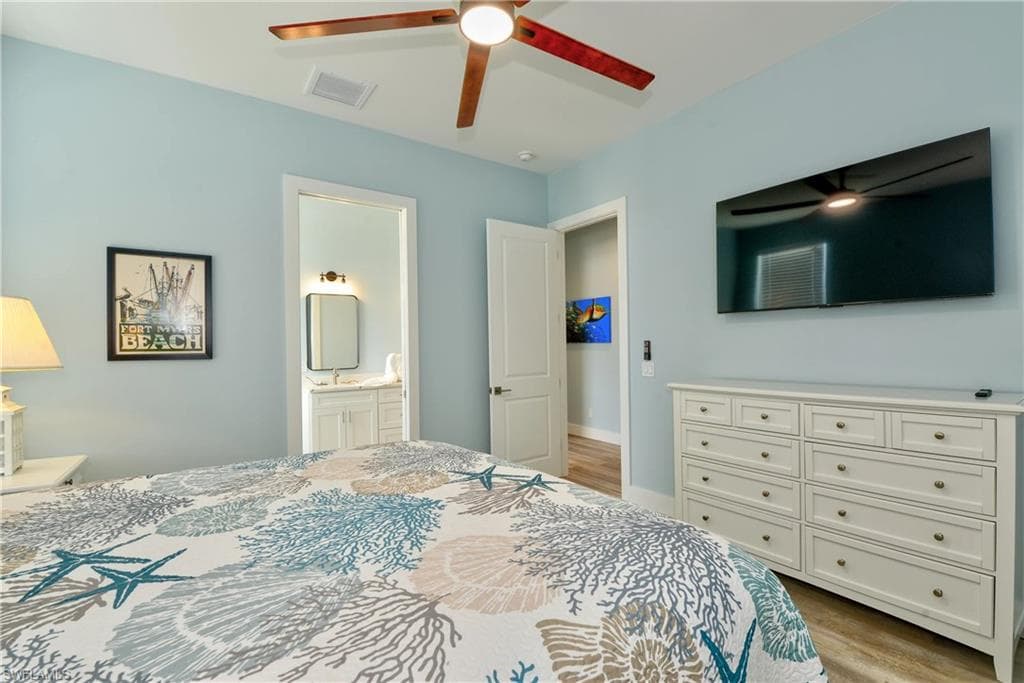 146 Miramar ST, FORT MYERS BEACH FL 33931-9