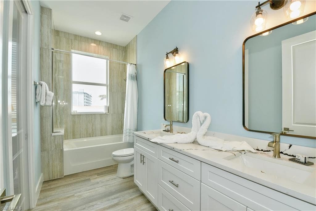 146 Miramar ST, FORT MYERS BEACH FL 33931-24