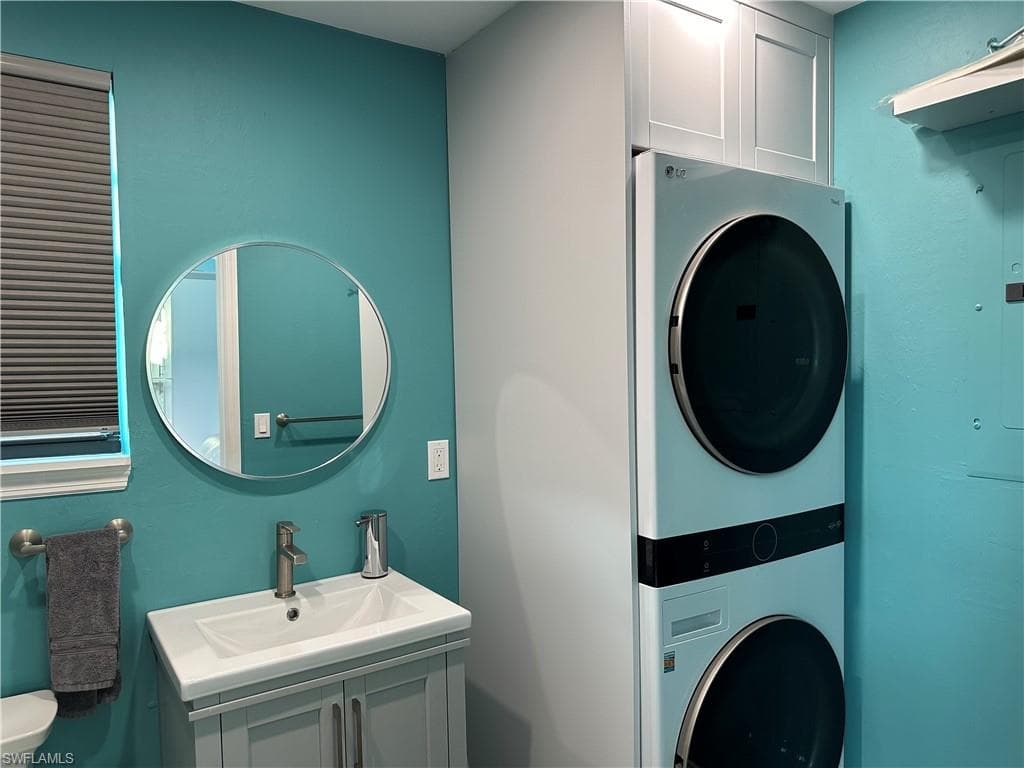 13495 Snook CIR, NAPLES FL 34114-12