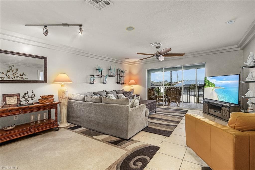 841 SW 47th TER # 202, CAPE CORAL FL 33914-8