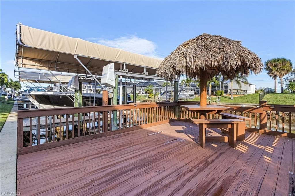 841 SW 47th TER # 202, CAPE CORAL FL 33914-23