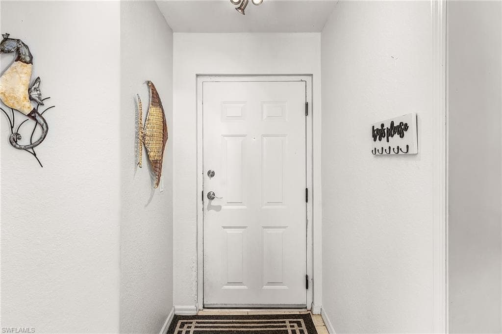841 SW 47th TER # 202, CAPE CORAL FL 33914-20