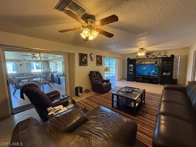 2373 Anthony CT, NAPLES FL 34109-33