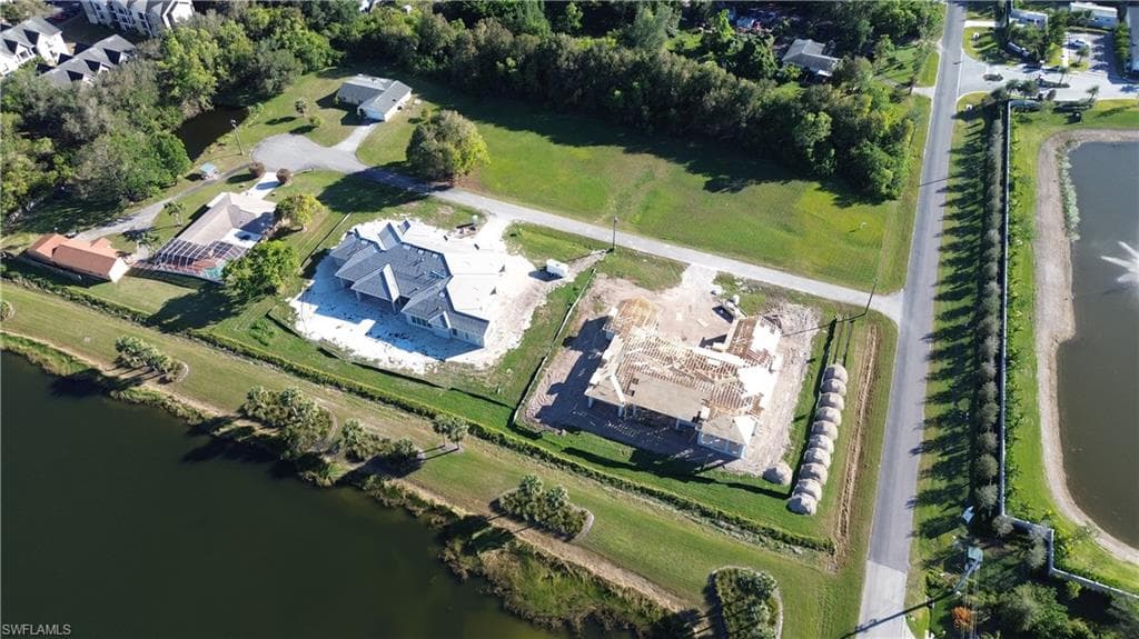 2373 Anthony CT, NAPLES FL 34109-17