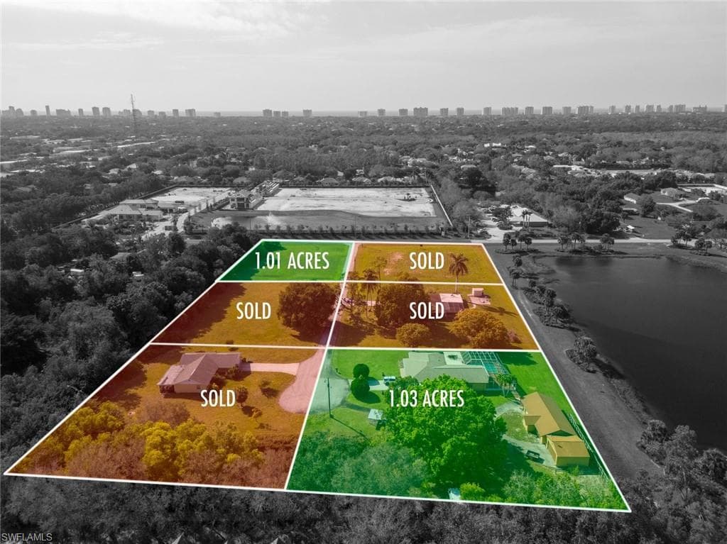 2373 Anthony CT, NAPLES FL 34109-10