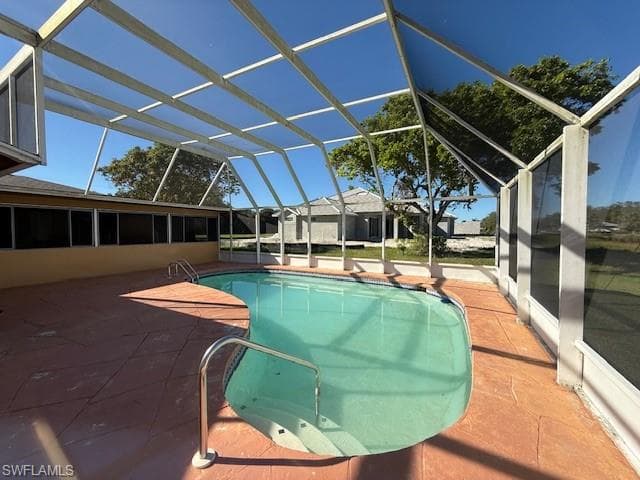 2373 Anthony CT, NAPLES FL 34109-30