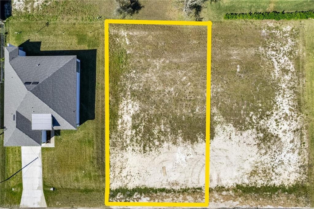 1612 NW 38th AVE, CAPE CORAL FL 33993-3