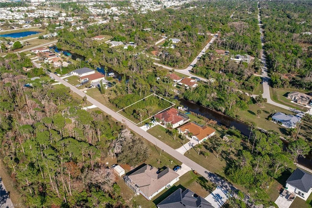 100 Cory ST, PORT CHARLOTTE FL 33953-9