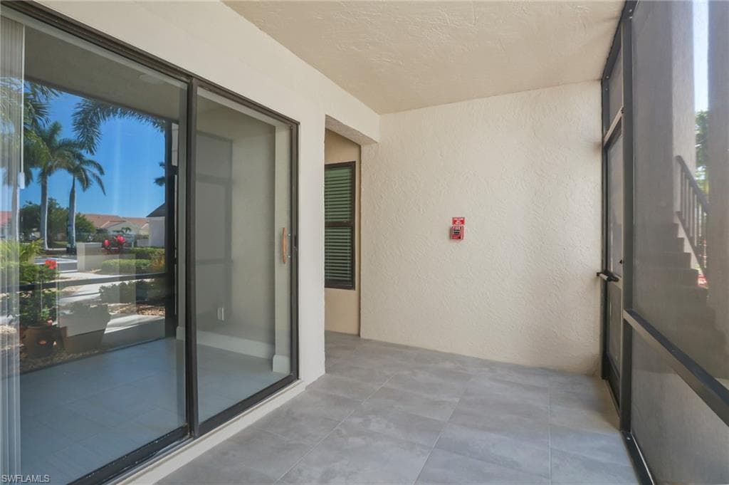 16321 Kelly Woods DR # 182, FORT MYERS FL 33908-4