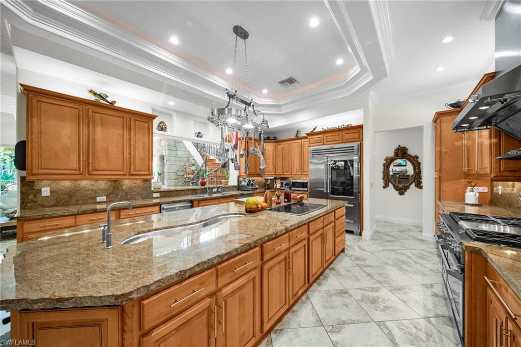 18528 Baseleg AVE, NORTH FORT MYERS FL 33917-27