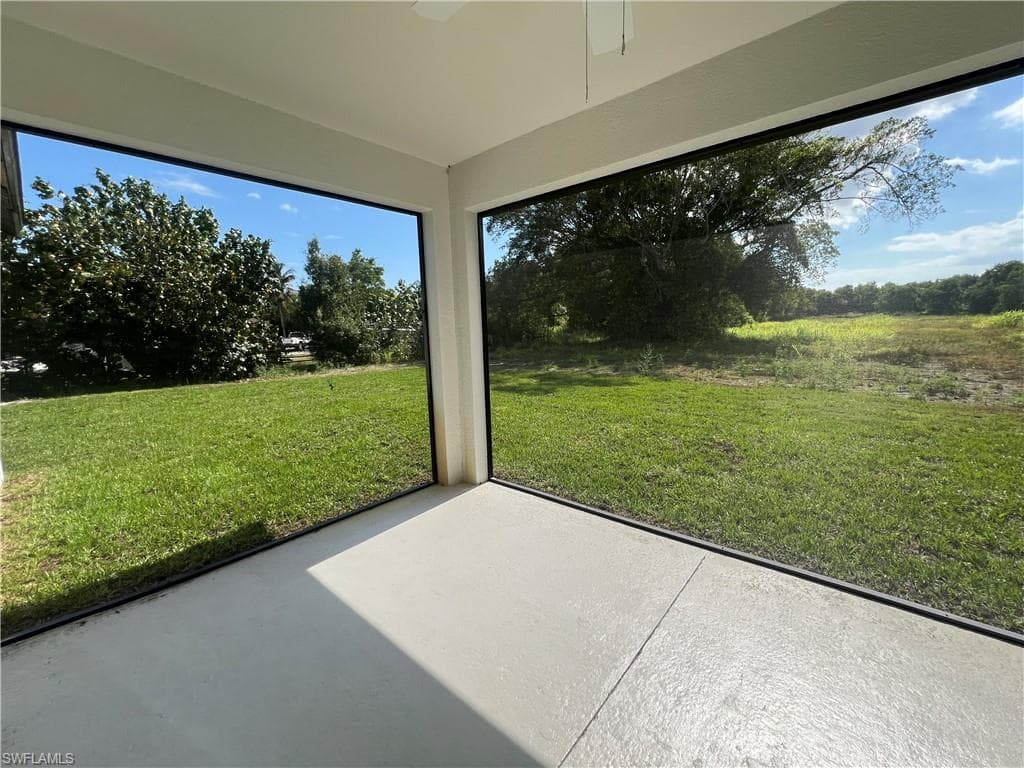 10827 Greenway RD, NAPLES FL 34114-5