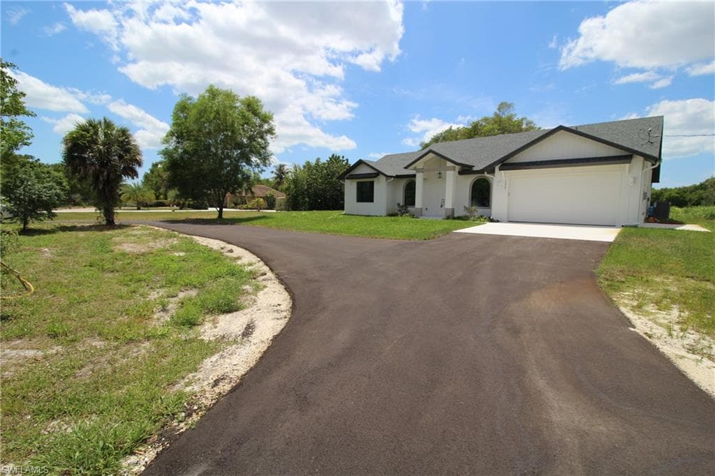 10827 Greenway RD, NAPLES FL 34114-24