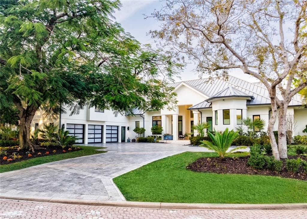 681 KATEMORE LN, NAPLES FL 34108-39