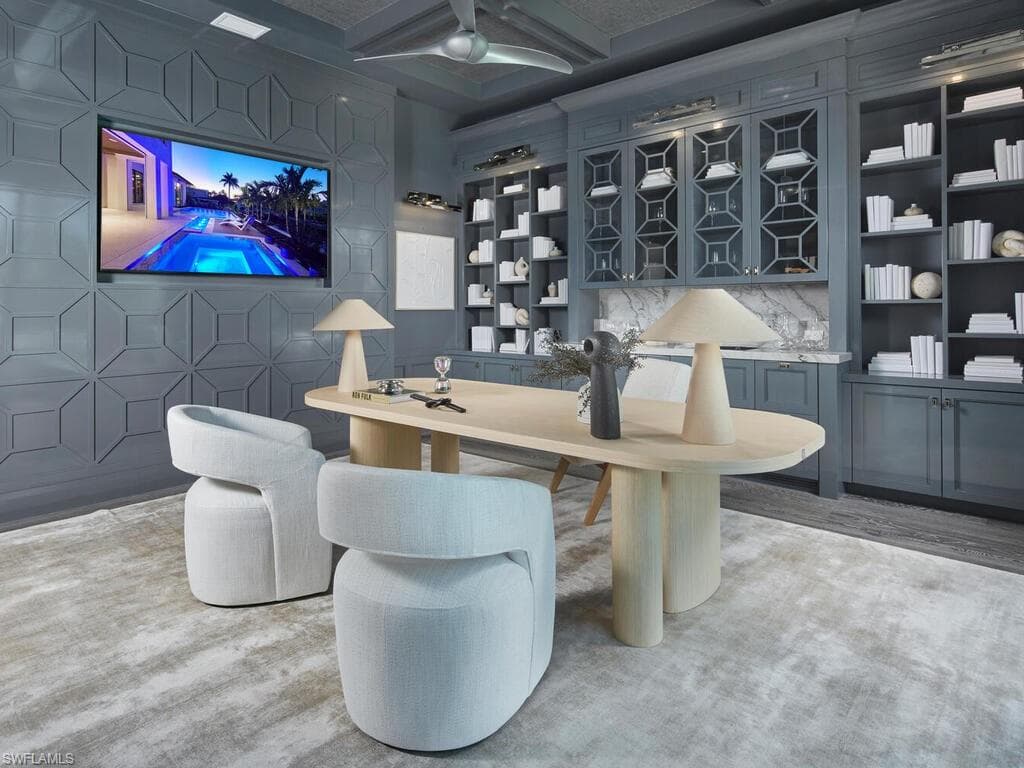 595 16th AVE S, NAPLES FL 34102-15