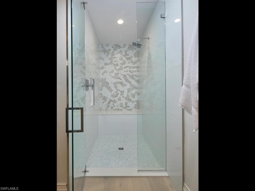 595 16th AVE S, NAPLES FL 34102-28