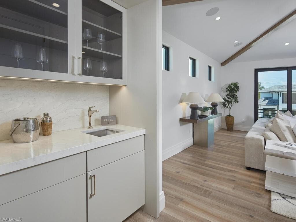 595 16th AVE S, NAPLES FL 34102-24