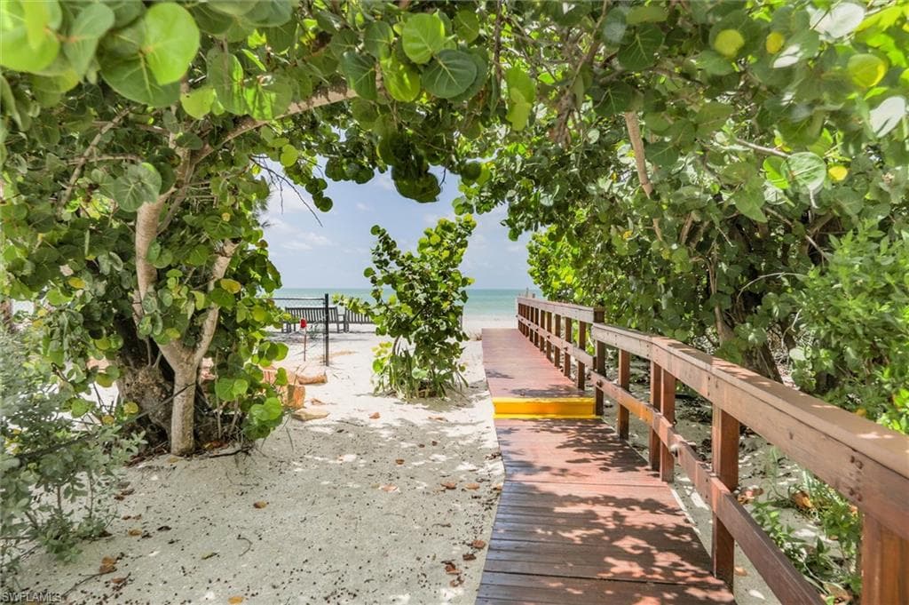 15123 Captiva DR # 103, CAPTIVA FL 33924-47