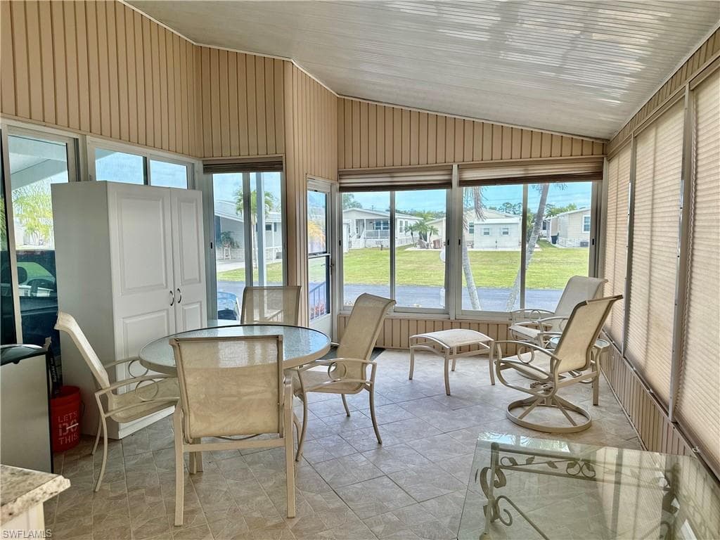 5396 Fiddleleaf DR, FORT MYERS FL 33905-26