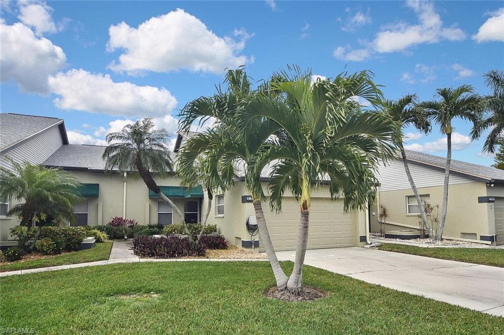 2202 McGregor Park CIR, FORT MYERS FL 33908-45