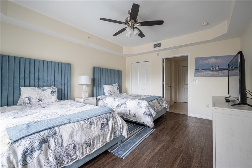 1100 Pine Ridge RD # A304, NAPLES FL 34108-14