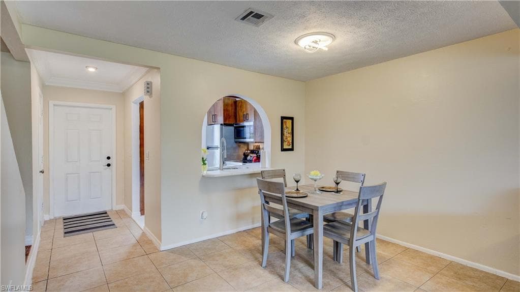 4514 SW 8th PL # 11, CAPE CORAL FL 33914-6