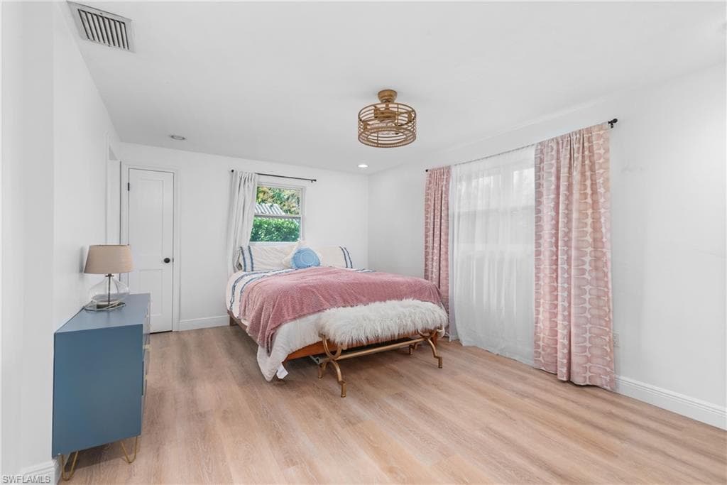 237 Burning Tree DR, NAPLES FL 34105-14