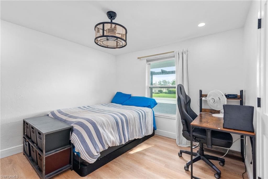 237 Burning Tree DR, NAPLES FL 34105-20