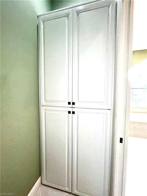 10283 Avonleigh DR, BONITA SPRINGS FL 34135-36