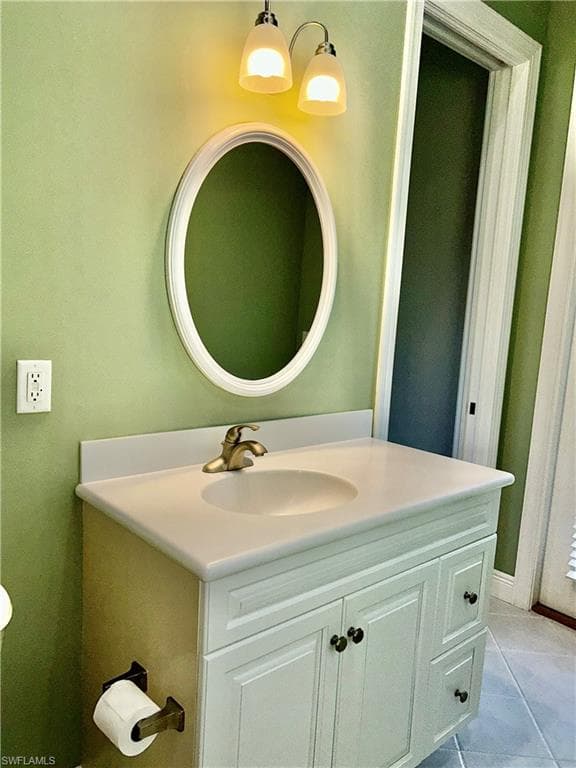 10283 Avonleigh DR, BONITA SPRINGS FL 34135-43