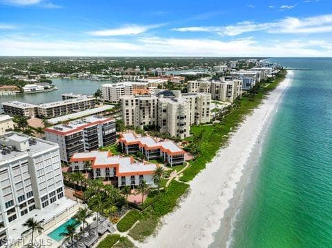3333 Gulf Shore BLVD N # 103, NAPLES FL 34103-16
