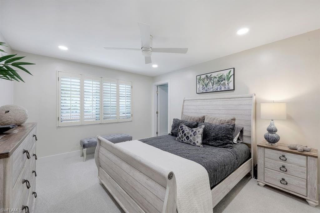 3333 Gulf Shore BLVD N # 103, NAPLES FL 34103-9