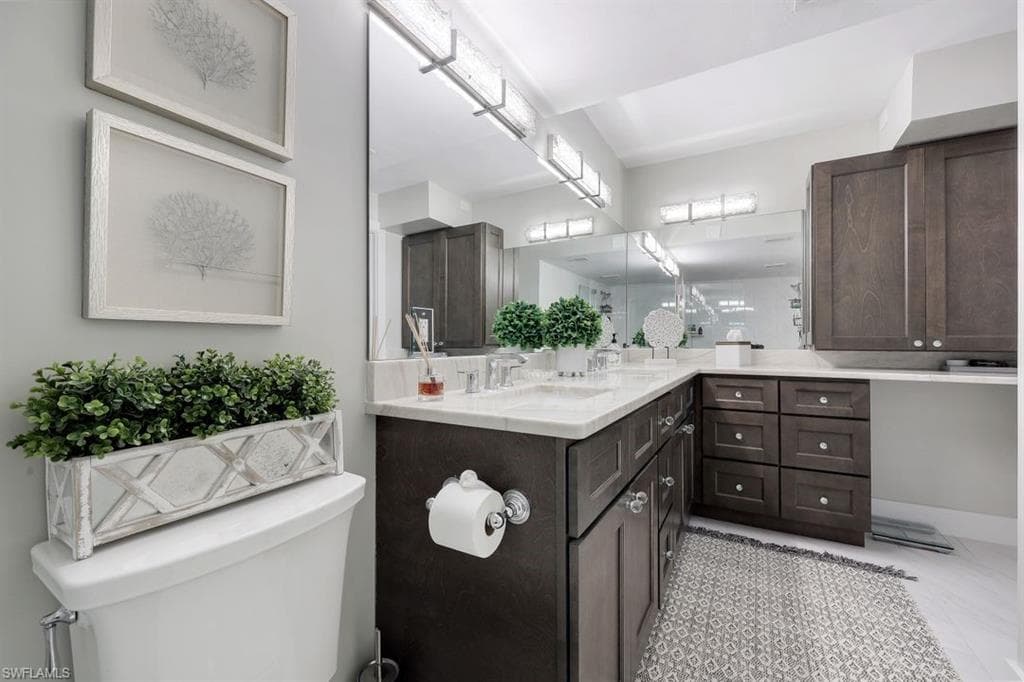 3333 Gulf Shore BLVD N # 103, NAPLES FL 34103-18