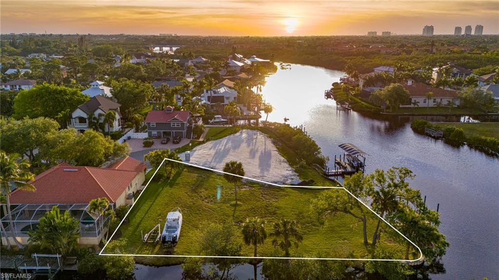 27218 High Seas LN, BONITA SPRINGS FL 34135-7