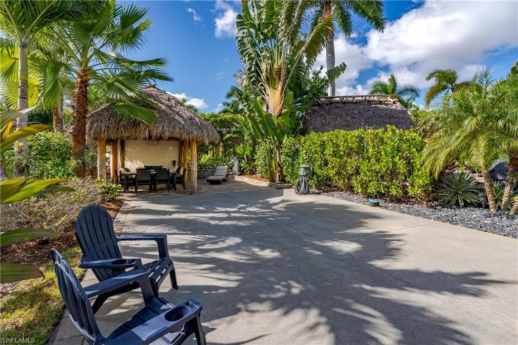 13584 Snook CIR, NAPLES FL 34114-1