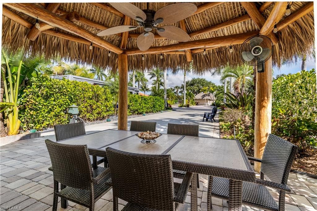 13584 Snook CIR, NAPLES FL 34114-5