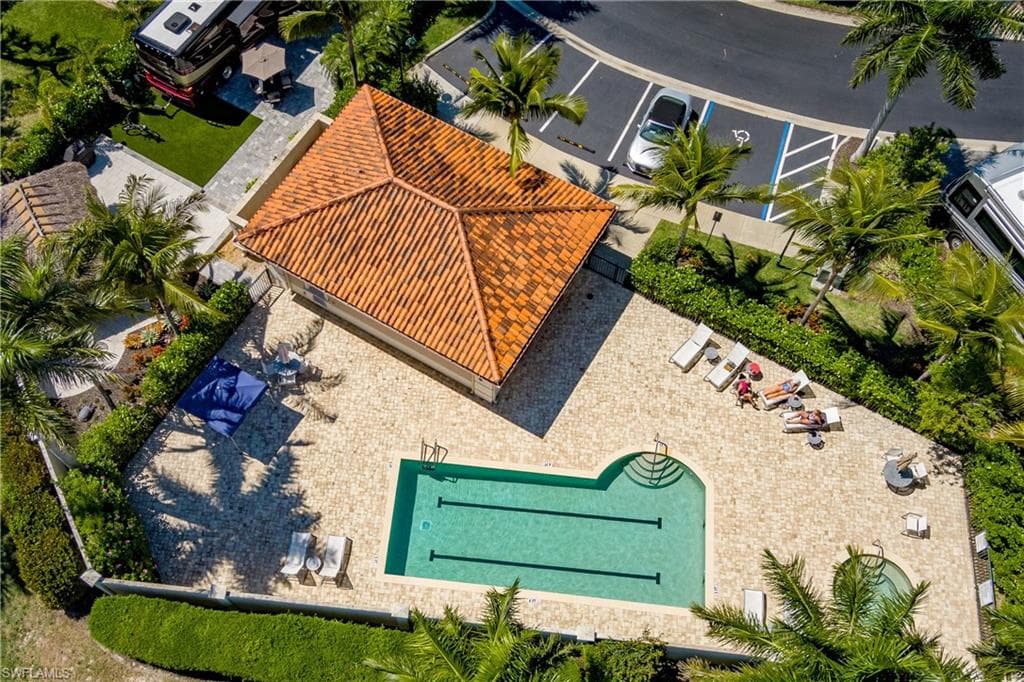 13584 Snook CIR, NAPLES FL 34114-19