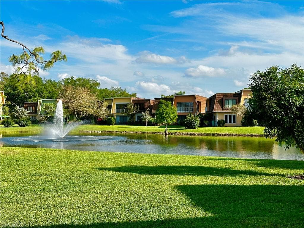 1712 Bald Eagle DR # 1712A, NAPLES FL 34105-2