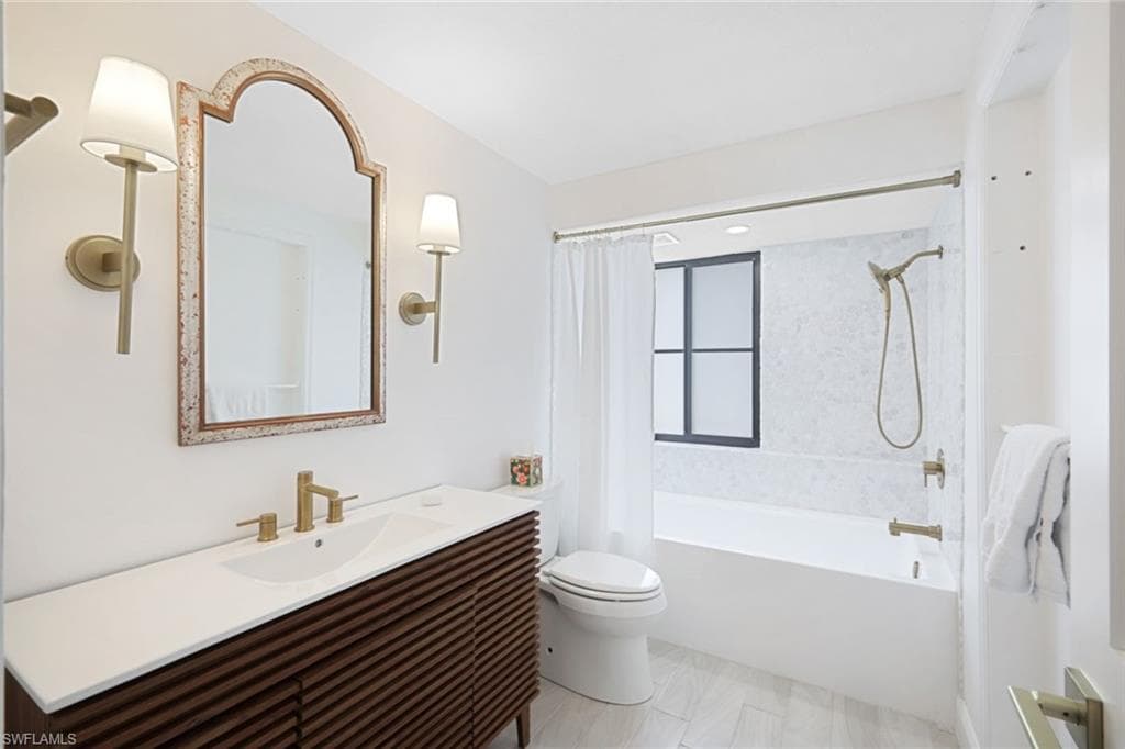 120 ALBATROSS ST, FORT MYERS BEACH FL 33931-21