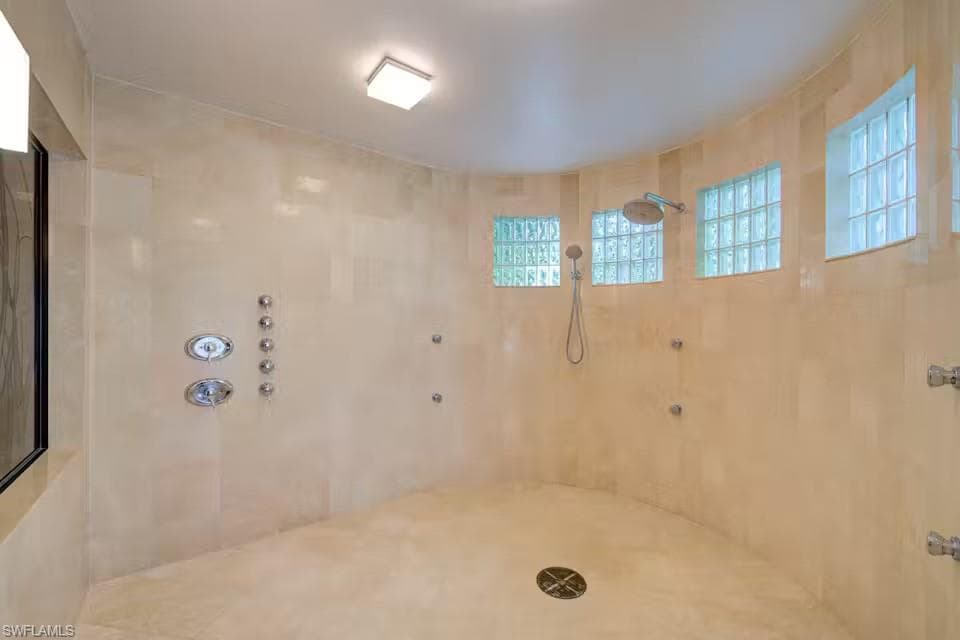 4324 Butterfly Orchid LN, NAPLES FL 34119-14