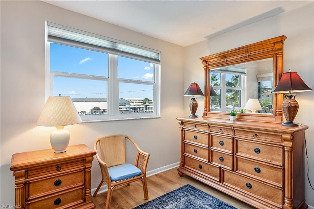 807 River Point DR # 105D, NAPLES FL 34102-9