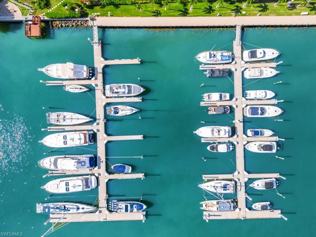 1081 Bald Eagle DR, MARCO ISLAND FL 34145-11