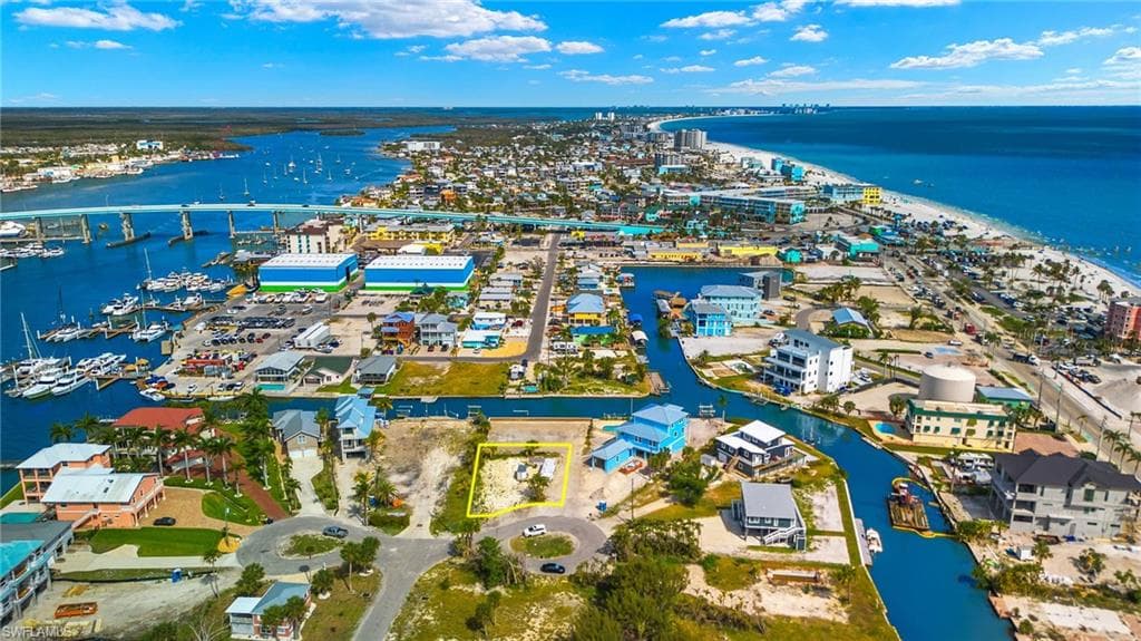 740 Matanzas CT, FORT MYERS BEACH FL 33931-8