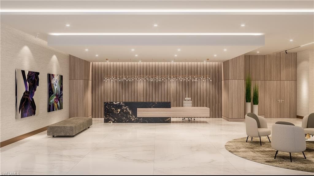 1925 Metropolitan BLVD, NAPLES FL 34104-5