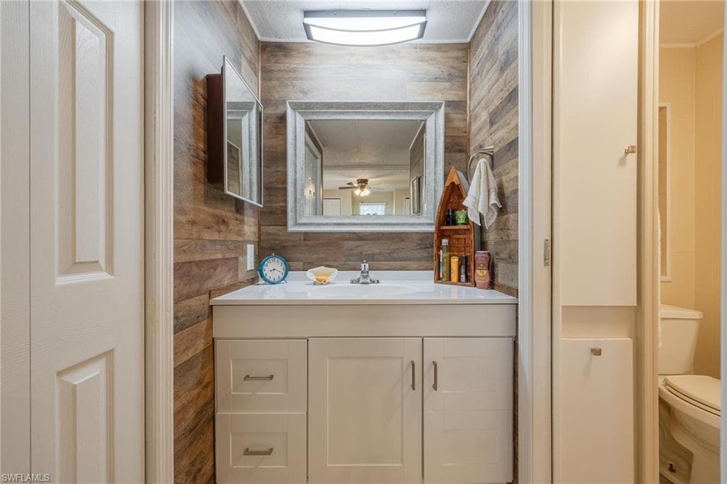 820 Peaceful DR, NORTH FORT MYERS FL 33917-25