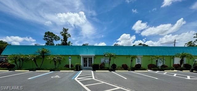 4696 Leilani LN, BONITA SPRINGS FL 34134-29