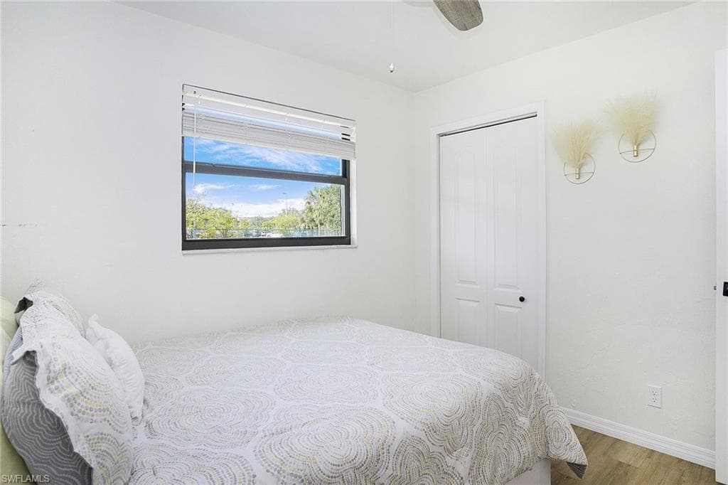 3455 Estey AVE, NAPLES FL 34104-8