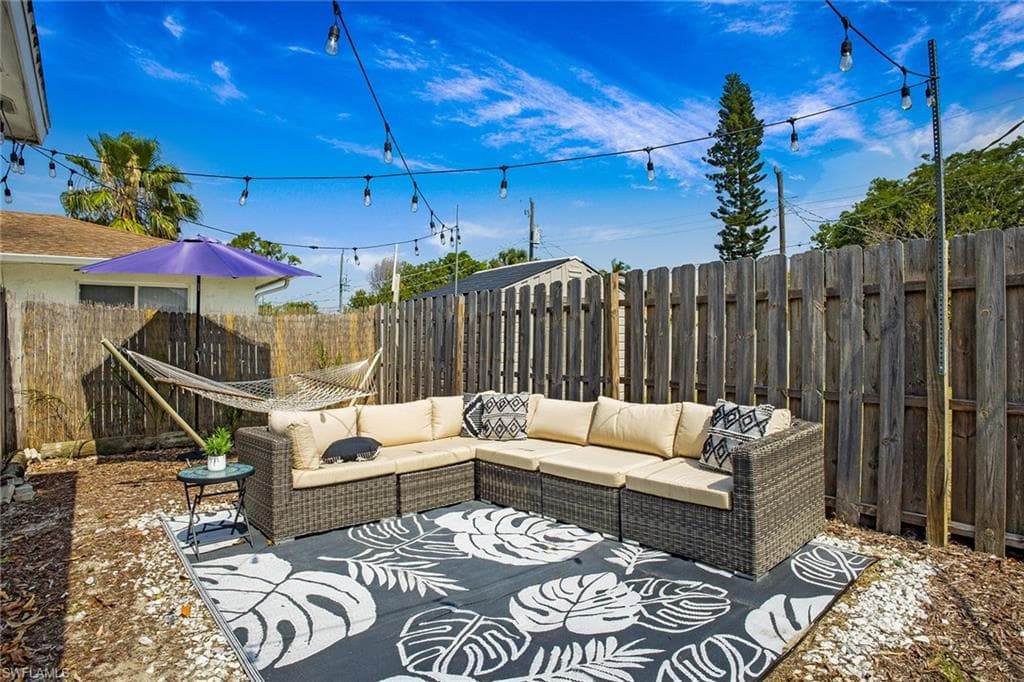 3455 Estey AVE, NAPLES FL 34104-20