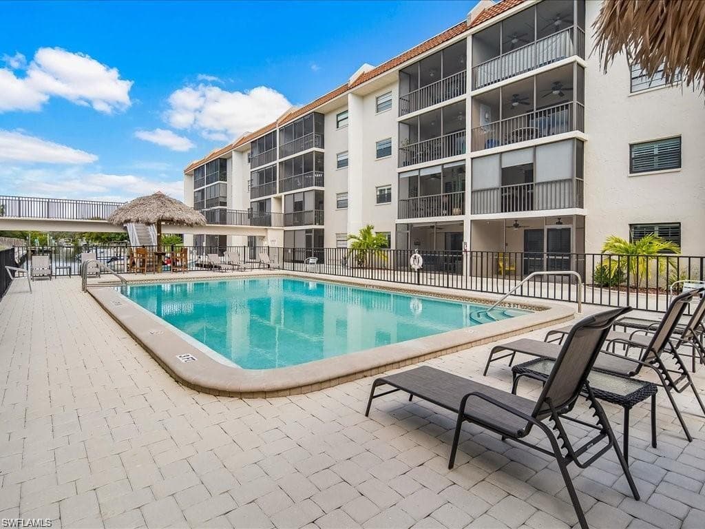 9395 Pennsylvania AVE # 20, BONITA SPRINGS FL 34135-16